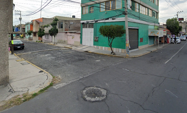 EXCELENTE PROPIEDAD EN NEZAHUALCOYOTL