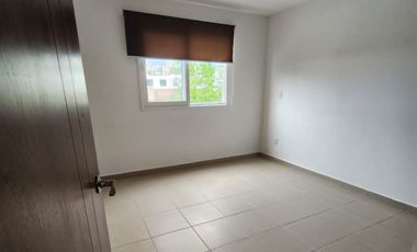 Casa en renta, Fracc. Vistas Altozano