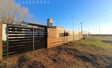 Chalet en Venta en Aguas Verdes a Mts del Acceso a la Localidad
