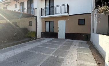 CASA EN VENTA EN CONDOMINIO AL NORTE DE AGUASCALIENTES