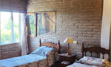 Espectacular Casa En Venta En Potrero De Garay, A Metros Del Lago!!!! 838