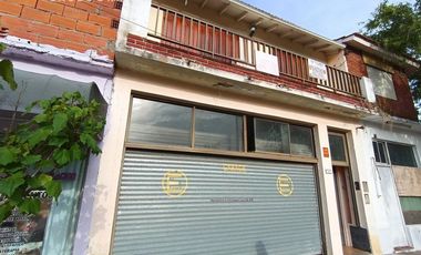 Local con Vivienda en Venta en Santa Teresita
