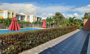 VENDO CASA ROBLES DEL CASTILLO EN  HACIENDA EL CASTILLO  JAMUNDI VALLE