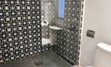 RENTA DE DEPARTAMENTO EN MITRAS CENTRO