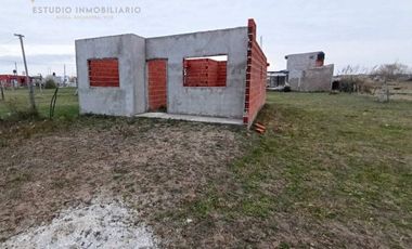 CONJUNTO DE CHALET A ESTRENAR - 9 CUADRAS DEL MAR