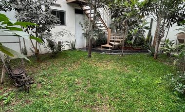 Las Gardenias Surco amplia casa en venta