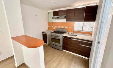 Hermosa casa en Cántaros III