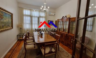 Se vende departamento de época