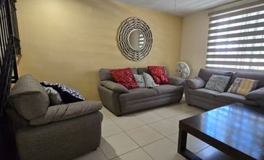 CASA EN VENTA EN DOMINIO CUMBRES  LOMAS BOSQUES