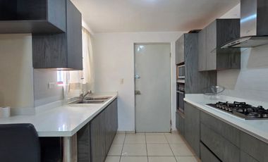 CASA EN VENTA EN DOMINIO CUMBRES  LOMAS BOSQUES