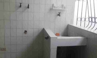 La Garzota 1, Venta amplio departamento en primer piso alto, 4 dormitorios, garaje, sitio cerrado con guardiania