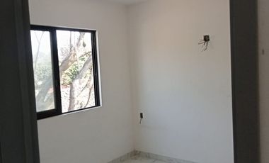 CASA EN FRACCIONAMIENTO EN ZONA PEDREGAL DE LAS FUENTES, JIUTEPEC.