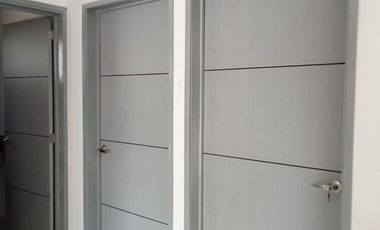 CASA EN FRACCIONAMIENTO EN ZONA PEDREGAL DE LAS FUENTES, JIUTEPEC.