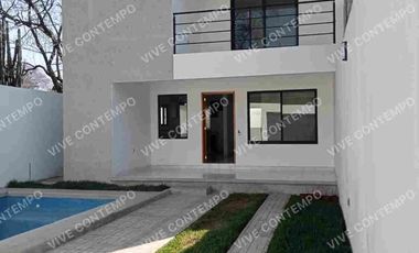 CASA EN FRACCIONAMIENTO EN ZONA PEDREGAL DE LAS FUENTES, JIUTEPEC.