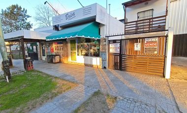 DUPLEX + LOCAL COMERCIAL EN ROTONDA PRINCIPAL SANTA TERESITA