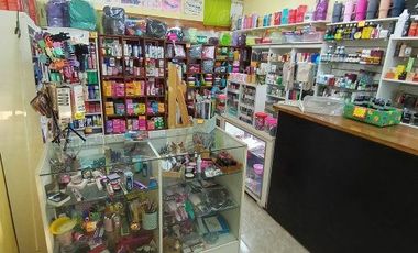 DUPLEX + LOCAL COMERCIAL EN ROTONDA PRINCIPAL SANTA TERESITA