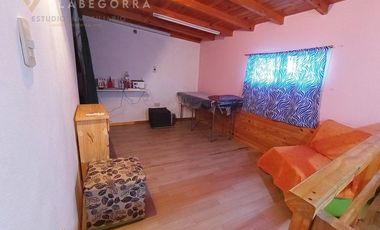 DUPLEX + LOCAL COMERCIAL EN ROTONDA PRINCIPAL SANTA TERESITA