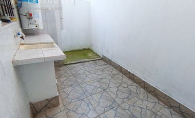 DUPLEX + LOCAL COMERCIAL EN ROTONDA PRINCIPAL SANTA TERESITA