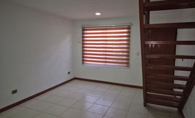 Arriendo casa con estacionamiento en sector Artificio, La Calera – 2 dormitorios y terraza