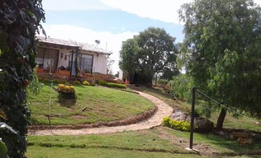 Se vende finca en villa de leyva