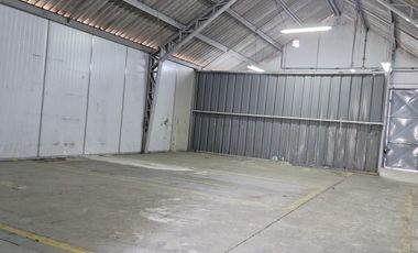 ARRIENDO BODEGAS CON GALPON AMPLIO Y SALA DE VENTAS