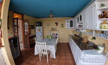 Casa Residencial en Venta en Guadalupe, en Privada Lomas de Bernárdez