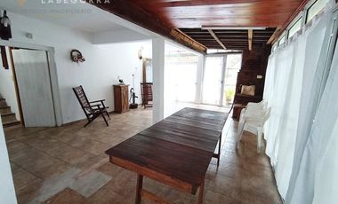 Casa Rodeada de Naturaleza - Costa del Este 1/2 Lote Propio