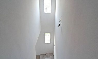 DUPLEX A ESTRENAR AL FRENTE - FACILIDADES DE PAGO 63 e/ 6 y 7