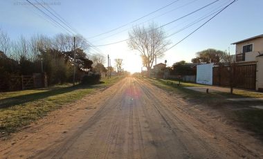 DUPLEX A ESTRENAR AL FRENTE - FACILIDADES DE PAGO 63 e/ 6 y 7