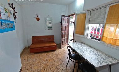 DEPARTAMENTO PLANTA BAJA - A 200 MTS DEL MAR