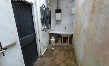 DEPARTAMENTO PLANTA BAJA - A 200 MTS DEL MAR