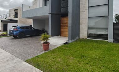 CASA EN VENTA EN PRIVADA NORTEMERIDA EN MERIDA YUCATAN. RECAMARA EN PLANTA BAJA