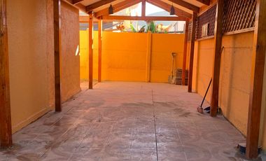 SE ARRIENDA CASA VIÑITA DEL PALOMAR