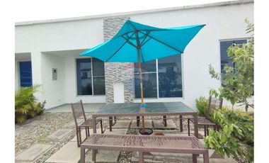 ✨ ¡EL REFUGIO PERFECTO PARA TU FAMILIA EN FLANDES! ✨