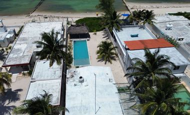 Casa de 1 planta, frente al mar en Chelem, Yucatán.