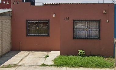 CASA EN VENTA EN AV. CARLOS PÁEZ STILLE 436-1, LA PROVIDENCIA, CIUDAD GUZMÁN, JAL. GRAN OPORTUNIDAD DE INVERSIÓN (REMATE BANCARIO).