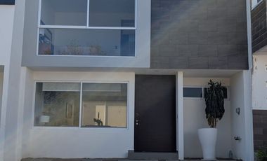 Casa en Venta Senderos de Monteverde 149 Coto 4