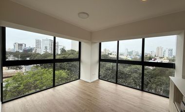 Departamento de Estreno con Vista Panorámica a la Ciudad - San Isidro