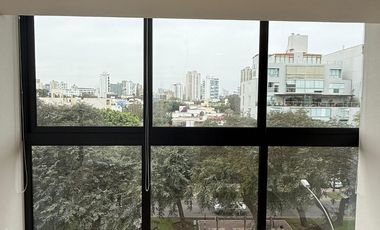 Departamento de Estreno con Vista Panorámica a la Ciudad - San Isidro