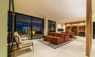 Departamento de Estreno con Vista Panorámica a la Ciudad - San Isidro