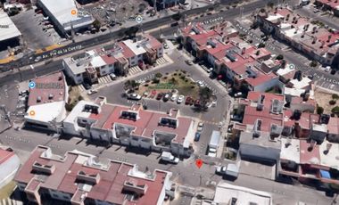 MGG ULTIMAS CASAS DUPLEX EN LOS ROBLES SANTIAGO DE QUERETARO