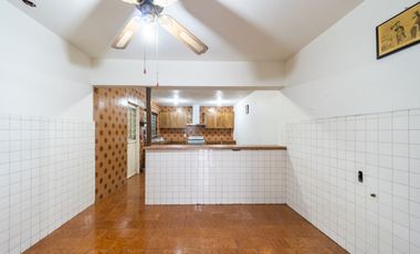 Oportunidad de Inversión, Propiedad en Venta Col Caracol T;221m2/C;330m2 , Monterrey