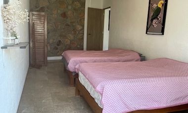 Tequesquitengo CASA PARA FIN DE SEMANA 4 recs. 14 personas $9,000.00 de viernes a domingo