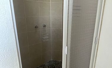 Tequesquitengo CASA PARA FIN DE SEMANA 4 recs. 14 personas $9,000.00 de viernes a domingo