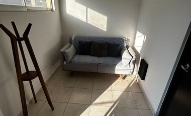 CASA AMUEBLADA EN RENTA, MUY CERCA DEL POLIFORUM Y DEL BLVD LOPEZ MATEOS FRACC. PORTAL LA LUZ