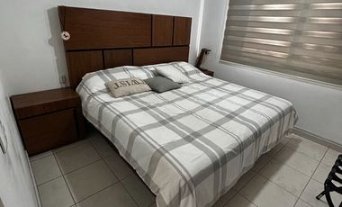 CASA AMUEBLADA EN RENTA, MUY CERCA DEL POLIFORUM Y DEL BLVD LOPEZ MATEOS FRACC. PORTAL LA LUZ