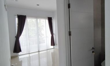 Wilson Disewakan Rumah Siap Huni Uk 8x15 Green Lake City