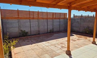 Vendo acogedora casa en Valle Tranquilo Buin