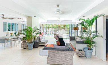 Contemporary 4 Bedroom House with Swimming Pool for Rent in Banilad