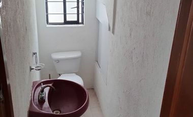 RENTA CASA SANTA CRUZ BUENAVISTA PUEBLA